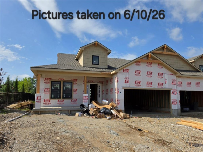 13046 Constance Street, Olathe, Kansas, 4 Bedrooms Bedrooms, 0 ,3 BathroomsBathrooms,Residential,For Sale,Constance,0,HMS2620053