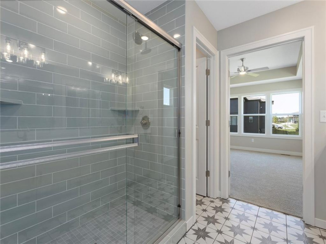 13408 178th Street, Overland Park, Kansas, 4 Bedrooms Bedrooms, 0 ,3 BathroomsBathrooms,Residential,For Sale,178th,0,HMS2522278