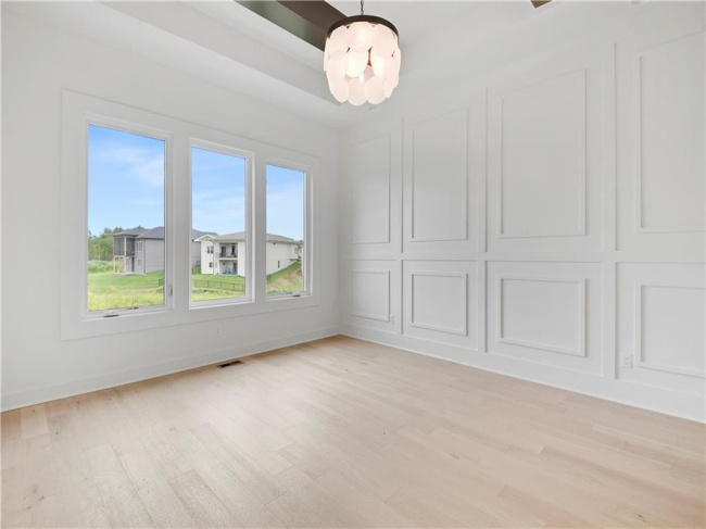 24909 98th Place, Lenexa, Kansas, 4 Bedrooms Bedrooms, 0 ,3 BathroomsBathrooms,Residential,For Sale,98th,0,HMS2530448