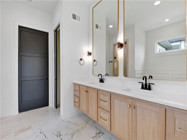 24909 98th Place, Lenexa, Kansas, 4 Bedrooms Bedrooms, 0 ,3 BathroomsBathrooms,Residential,For Sale,98th,0,HMS2530448