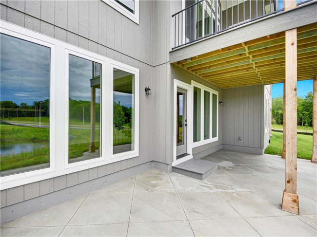 24909 98th Place, Lenexa, Kansas, 4 Bedrooms Bedrooms, 0 ,3 BathroomsBathrooms,Residential,For Sale,98th,0,HMS2530448