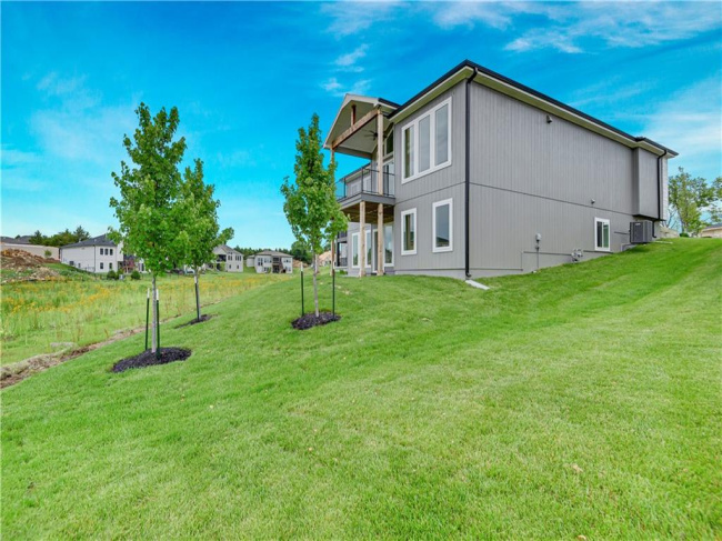 24909 98th Place, Lenexa, Kansas, 4 Bedrooms Bedrooms, 0 ,3 BathroomsBathrooms,Residential,For Sale,98th,0,HMS2530448