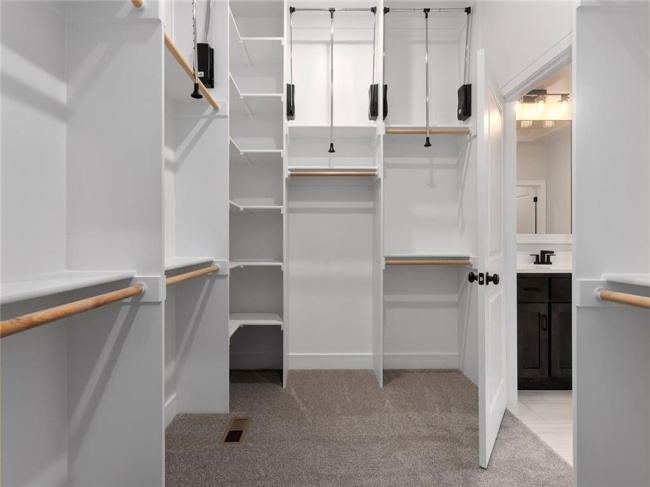 13472 177th Street, Overland Park, Kansas, 4 Bedrooms Bedrooms, 0 ,3 BathroomsBathrooms,Residential,For Sale,177th,0,HMS2530830 13472 177th Street, Overland Park, Kansas, 4 Bedrooms Bedrooms, 0 ,3 BathroomsBathrooms,Residential,For Sale,177th,0,HMS2530830