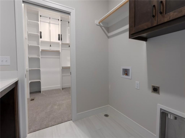 13472 177th Street, Overland Park, Kansas, 4 Bedrooms Bedrooms, 0 ,3 BathroomsBathrooms,Residential,For Sale,177th,0,HMS2530830 13472 177th Street, Overland Park, Kansas, 4 Bedrooms Bedrooms, 0 ,3 BathroomsBathrooms,Residential,For Sale,177th,0,HMS2530830