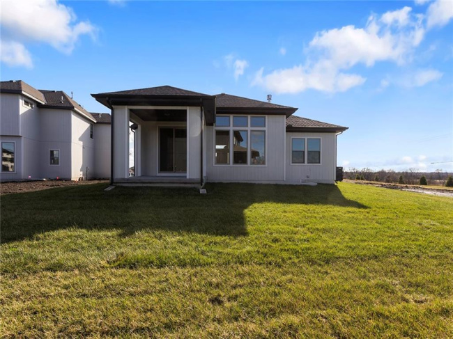 13472 177th Street, Overland Park, Kansas, 4 Bedrooms Bedrooms, 0 ,3 BathroomsBathrooms,Residential,For Sale,177th,0,HMS2530830 13472 177th Street, Overland Park, Kansas, 4 Bedrooms Bedrooms, 0 ,3 BathroomsBathrooms,Residential,For Sale,177th,0,HMS2530830