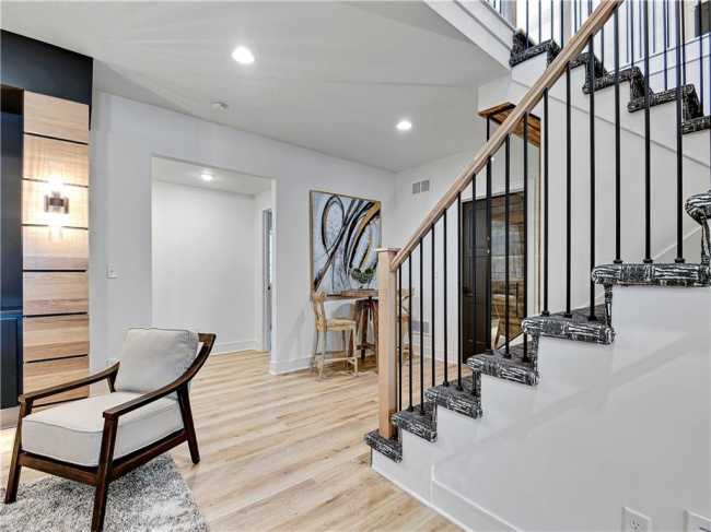 25126 98th Place, Lenexa, Kansas, 4 Bedrooms Bedrooms, 0 ,3 BathroomsBathrooms,Residential,For Sale,98th,0,HMS2538481