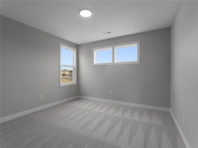 13313 179th Street, Overland Park, Kansas, 5 Bedrooms Bedrooms, 0 ,4 BathroomsBathrooms,Residential,For Sale,179th,0,HMS2557572