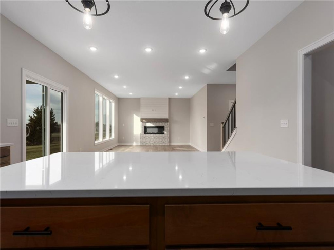 13309 179th Street, Overland Park, Kansas, 5 Bedrooms Bedrooms, 0 ,4 BathroomsBathrooms,Residential,For Sale,179th,0,HMS2557599