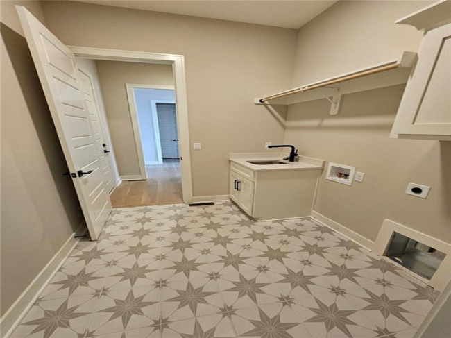 11263 Gleason Road, Olathe, Kansas, 4 Bedrooms Bedrooms, 0 ,3 BathroomsBathrooms,Residential,For Sale,Gleason,0,HMS2565094
