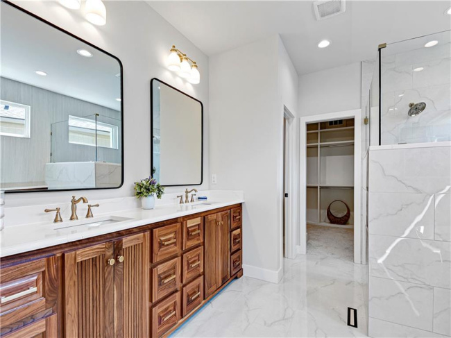 24916 98th Place, Lenexa, Kansas, 4 Bedrooms Bedrooms, 0 ,4 BathroomsBathrooms,Residential,For Sale,98th,0,HMS2567020