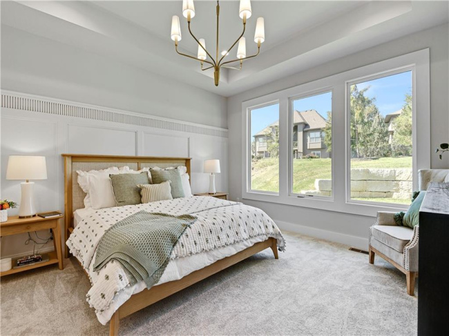 24916 98th Place, Lenexa, Kansas, 4 Bedrooms Bedrooms, 0 ,4 BathroomsBathrooms,Residential,For Sale,98th,0,HMS2567020