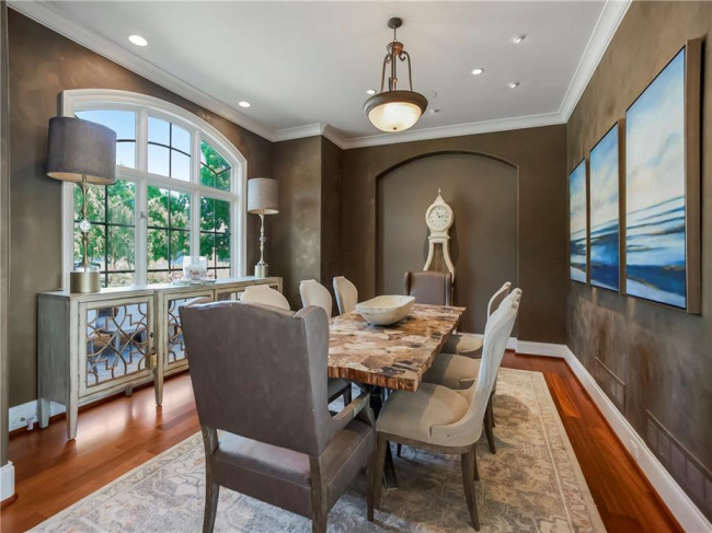 27596 Highland Circle, Olathe, Kansas, 7 Bedrooms Bedrooms, 0 ,7 BathroomsBathrooms,Residential,For Sale,Highland,0,HMS2572231