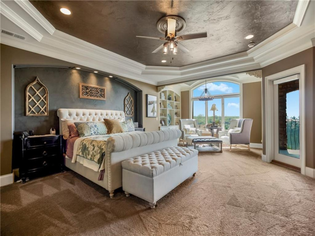 27596 Highland Circle, Olathe, Kansas, 7 Bedrooms Bedrooms, 0 ,7 BathroomsBathrooms,Residential,For Sale,Highland,0,HMS2572231