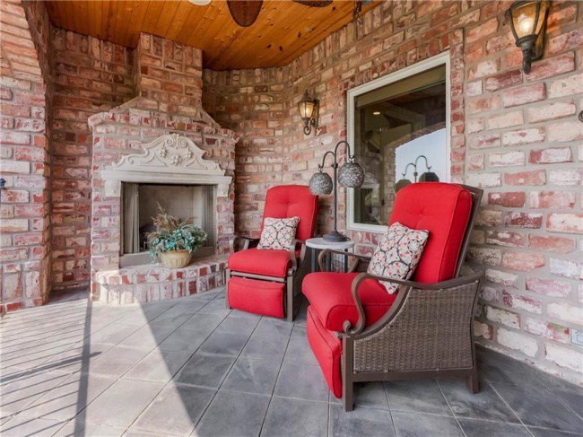 27596 Highland Circle, Olathe, Kansas, 7 Bedrooms Bedrooms, 0 ,7 BathroomsBathrooms,Residential,For Sale,Highland,0,HMS2572231