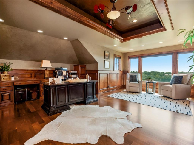 3rd floor office with amazing views