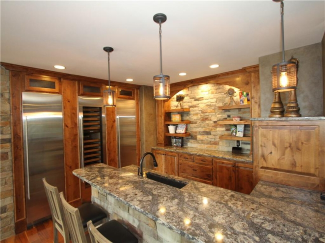 27596 Highland Circle, Olathe, Kansas, 7 Bedrooms Bedrooms, 0 ,7 BathroomsBathrooms,Residential,For Sale,Highland,0,HMS2572231
