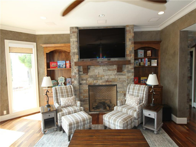 27596 Highland Circle, Olathe, Kansas, 7 Bedrooms Bedrooms, 0 ,7 BathroomsBathrooms,Residential,For Sale,Highland,0,HMS2572231