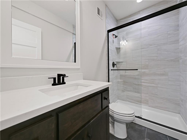 13012 Constance Street, Olathe, Kansas, 4 Bedrooms Bedrooms, 0 ,3 BathroomsBathrooms,Residential,For Sale,Constance,0,HMS2576772