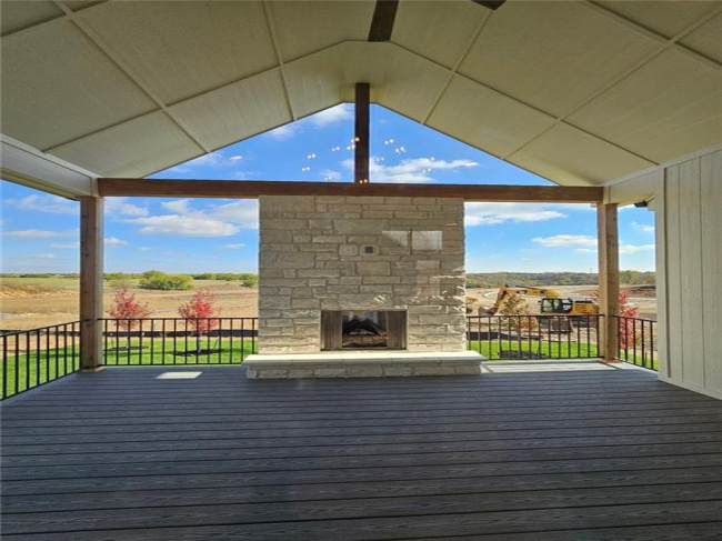 11289 Sunray Drive, Olathe, Kansas, 4 Bedrooms Bedrooms, 0 ,3 BathroomsBathrooms,Residential,For Sale,Sunray,0,HMS2577069