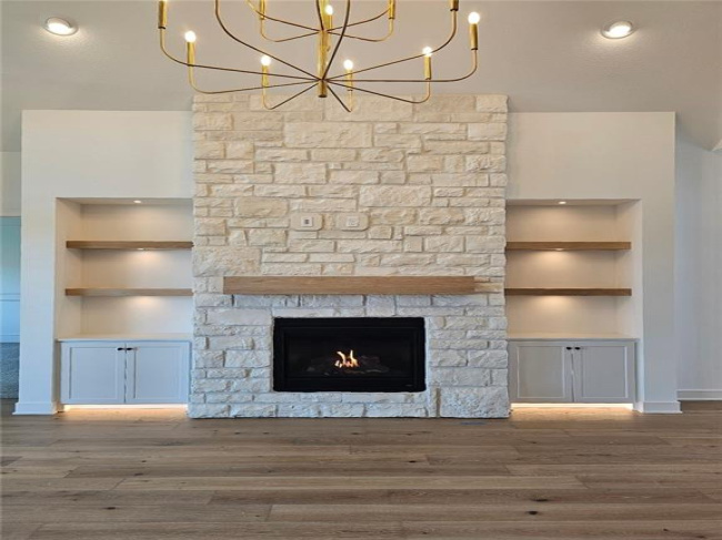 11289 Sunray Drive, Olathe, Kansas, 4 Bedrooms Bedrooms, 0 ,3 BathroomsBathrooms,Residential,For Sale,Sunray,0,HMS2577069