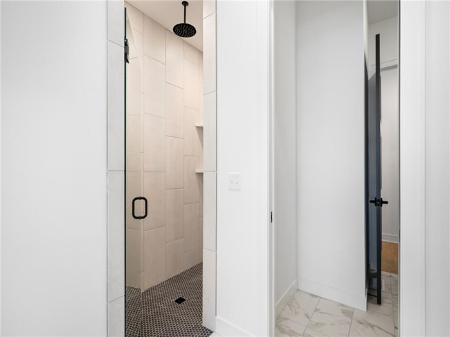 11233 Sunray Drive, Olathe, Kansas, 4 Bedrooms Bedrooms, 0 ,3 BathroomsBathrooms,Residential,For Sale,Sunray,0,HMS2577071