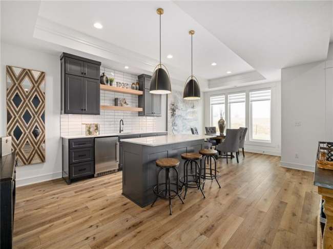 11233 Sunray Drive, Olathe, Kansas, 4 Bedrooms Bedrooms, 0 ,3 BathroomsBathrooms,Residential,For Sale,Sunray,0,HMS2577071