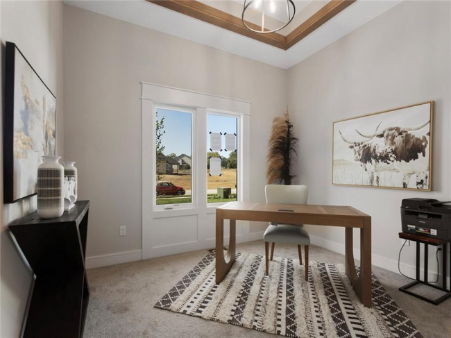 11221 Sunray Drive, Olathe, Kansas, 4 Bedrooms Bedrooms, 0 ,3 BathroomsBathrooms,Residential,For Sale,Sunray,0,HMS2577073