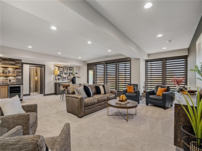 11209 Sunray Street, Olathe, Kansas, 4 Bedrooms Bedrooms, 0 ,3 BathroomsBathrooms,Residential,For Sale,Sunray,0,HMS2578228 11209 Sunray Street, Olathe, Kansas, 4 Bedrooms Bedrooms, 0 ,3 BathroomsBathrooms,Residential,For Sale,Sunray,0,HMS2578228