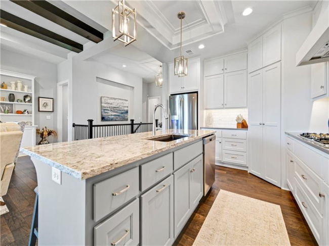 12997 Alden Street, Olathe, Kansas, 4 Bedrooms Bedrooms, 0 ,3 BathroomsBathrooms,Residential,For Sale,Alden,0,HMS2578912