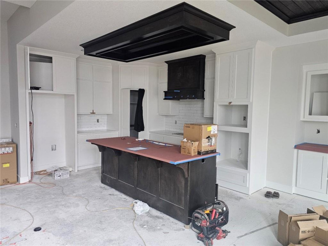 11576 Millridge Street, Olathe, Kansas, 4 Bedrooms Bedrooms, 0 ,3 BathroomsBathrooms,Residential,For Sale,Millridge,0,HMS2583485