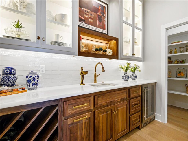 24949 98th Place, Lenexa, Kansas, 4 Bedrooms Bedrooms, 0 ,4 BathroomsBathrooms,Residential,For Sale,98th,0,HMS2586591 24949 98th Place, Lenexa, Kansas, 4 Bedrooms Bedrooms, 0 ,4 BathroomsBathrooms,Residential,For Sale,98th,0,HMS2586591