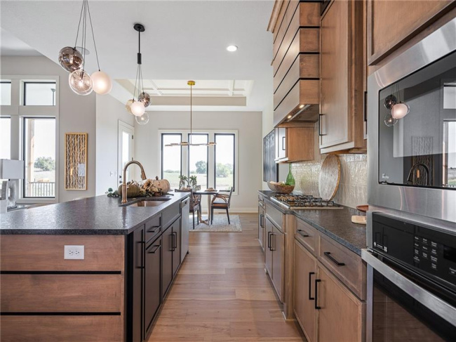 11227 Sunray Drive, Olathe, Kansas, 4 Bedrooms Bedrooms, 0 ,4 BathroomsBathrooms,Residential,For Sale,Sunray,0,HMS2586604 11227 Sunray Drive, Olathe, Kansas, 4 Bedrooms Bedrooms, 0 ,4 BathroomsBathrooms,Residential,For Sale,Sunray,0,HMS2586604