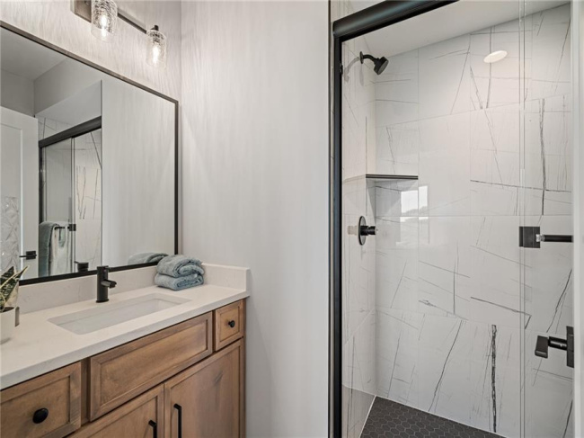 11227 Sunray Drive, Olathe, Kansas, 4 Bedrooms Bedrooms, 0 ,4 BathroomsBathrooms,Residential,For Sale,Sunray,0,HMS2586604 11227 Sunray Drive, Olathe, Kansas, 4 Bedrooms Bedrooms, 0 ,4 BathroomsBathrooms,Residential,For Sale,Sunray,0,HMS2586604