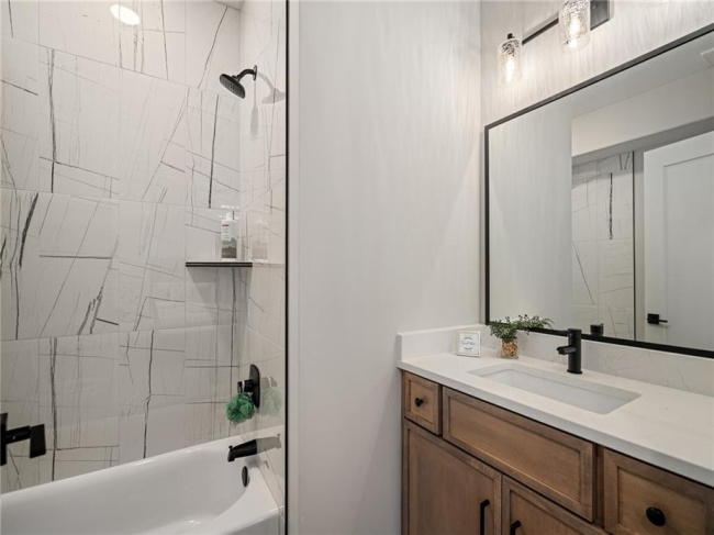 11227 Sunray Drive, Olathe, Kansas, 4 Bedrooms Bedrooms, 0 ,4 BathroomsBathrooms,Residential,For Sale,Sunray,0,HMS2586604 11227 Sunray Drive, Olathe, Kansas, 4 Bedrooms Bedrooms, 0 ,4 BathroomsBathrooms,Residential,For Sale,Sunray,0,HMS2586604