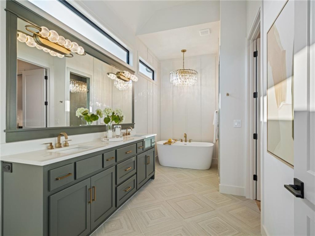 11239 Sunray Drive, Olathe, Kansas, 4 Bedrooms Bedrooms, 0 ,3 BathroomsBathrooms,Residential,For Sale,Sunray,0,HMS2587472 11239 Sunray Drive, Olathe, Kansas, 4 Bedrooms Bedrooms, 0 ,3 BathroomsBathrooms,Residential,For Sale,Sunray,0,HMS2587472