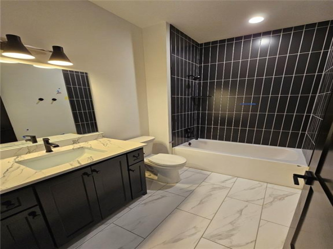 23939 113th Terrace, Olathe, Kansas, 4 Bedrooms Bedrooms, 0 ,3 BathroomsBathrooms,Residential,For Sale,113th,0,HMS2587478