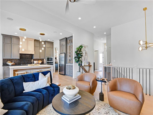 22097 93rd Terrace, Lenexa, Kansas, 5 Bedrooms Bedrooms, 0 ,3 BathroomsBathrooms,Residential,For Sale,93rd,0,HMS2592942