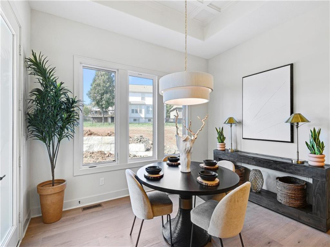 22097 93rd Terrace, Lenexa, Kansas, 5 Bedrooms Bedrooms, 0 ,3 BathroomsBathrooms,Residential,For Sale,93rd,0,HMS2592942