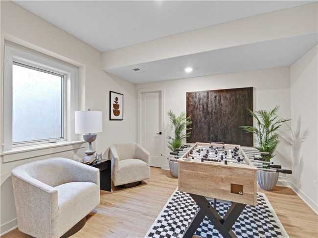 22097 93rd Terrace, Lenexa, Kansas, 5 Bedrooms Bedrooms, 0 ,3 BathroomsBathrooms,Residential,For Sale,93rd,0,HMS2592942