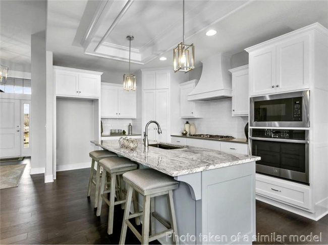 11579 Millridge Street, Olathe, Kansas, 4 Bedrooms Bedrooms, 0 ,3 BathroomsBathrooms,Residential,For Sale,Millridge,0,HMS2594609