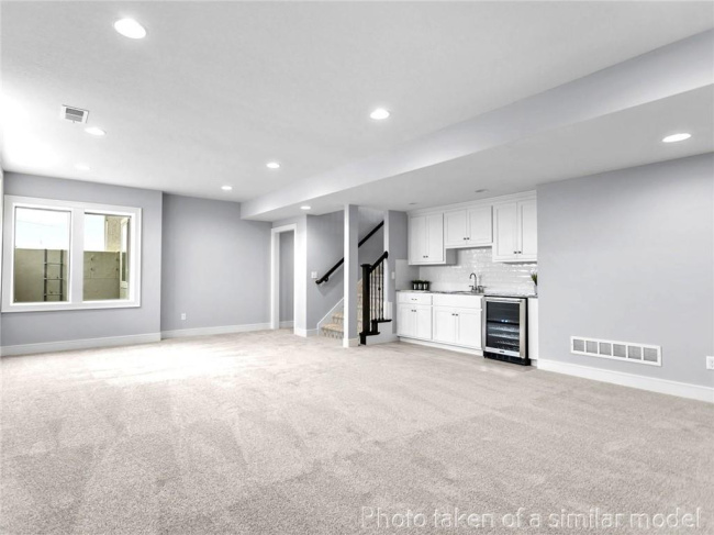 11579 Millridge Street, Olathe, Kansas, 4 Bedrooms Bedrooms, 0 ,3 BathroomsBathrooms,Residential,For Sale,Millridge,0,HMS2594609