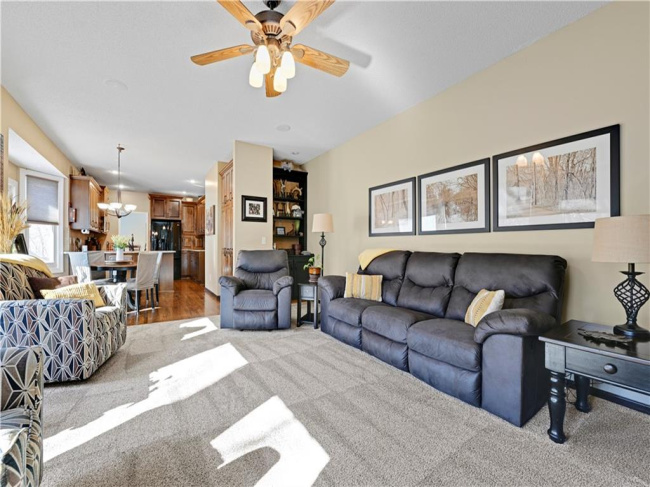 18995 116th Street, Olathe, Kansas, 4 Bedrooms Bedrooms, 0 ,3 BathroomsBathrooms,Residential,For Sale,116th,0,HMS2596992