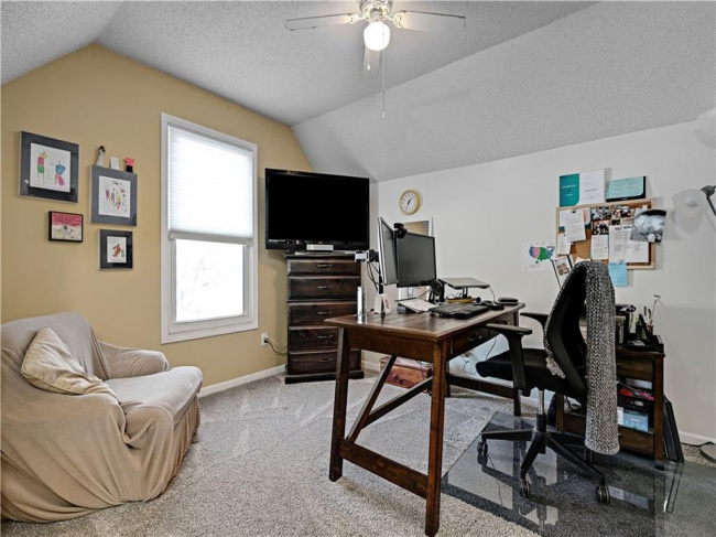 18995 116th Street, Olathe, Kansas, 4 Bedrooms Bedrooms, 0 ,3 BathroomsBathrooms,Residential,For Sale,116th,0,HMS2596992