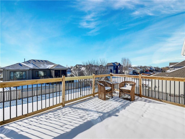 1511 4th Street, Louisburg, Kansas, 3 Bedrooms Bedrooms, 0 ,2 BathroomsBathrooms,Residential,For Sale,4th,0,HMS2598259